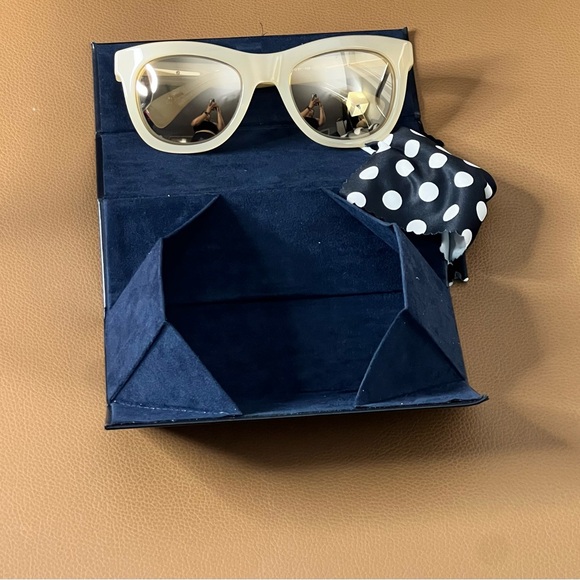 J.Crew Cream Ivory Women’s Sunglasses Sunshades Shades - Picture 14 of 15